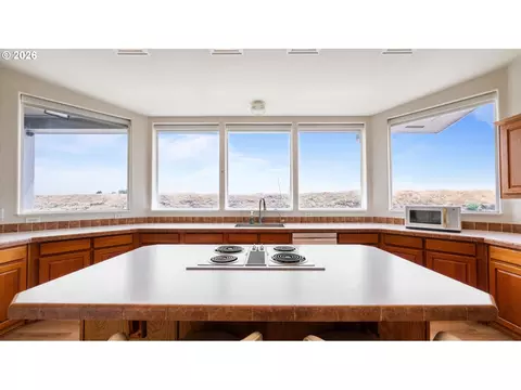 32374 E Loop Rd, Hermiston, OR 97838 photo 19