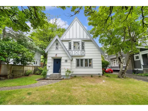 5225 NE Mallory Ave, Portland, OR 97211