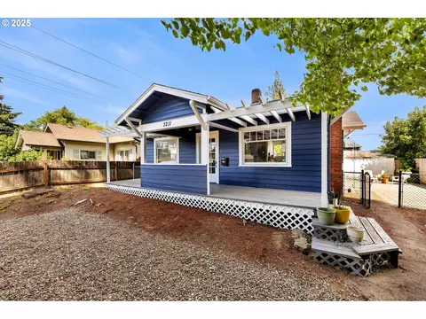 3211 H St, Vancouver, WA 98663
