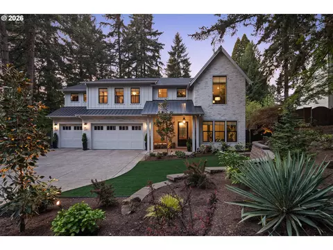 17331 Canyon Dr, Lake Oswego, OR 97034