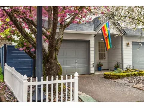 927 SE 193rd Ave, Portland, OR 97233