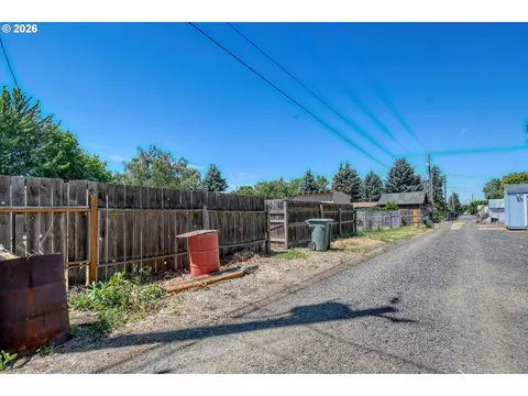 433 E Darwin St, Athena, OR 97813 photo 30