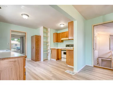 433 E Darwin St, Athena, OR 97813 photo 10