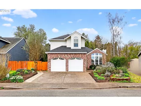 2109 N Nugget Ln, Newberg, OR 97132