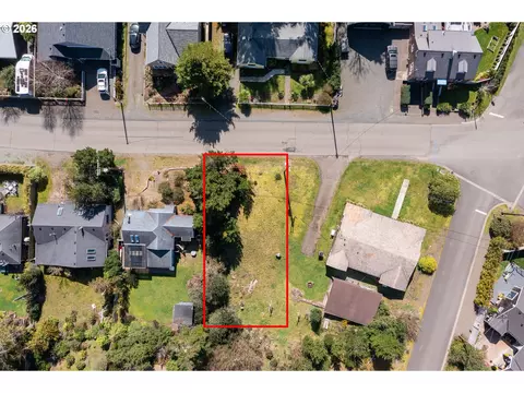Manzanita Ave, Manzanita, OR 97130