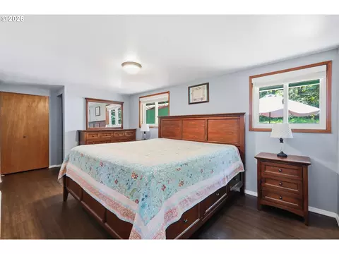 Bedroom - 85622 Territorial Hwy, Eugene, OR 97402 photo 3 of 4