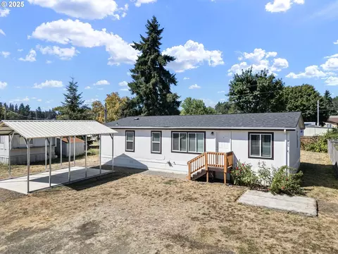 435 Spruce St, Yoncalla, OR 97499