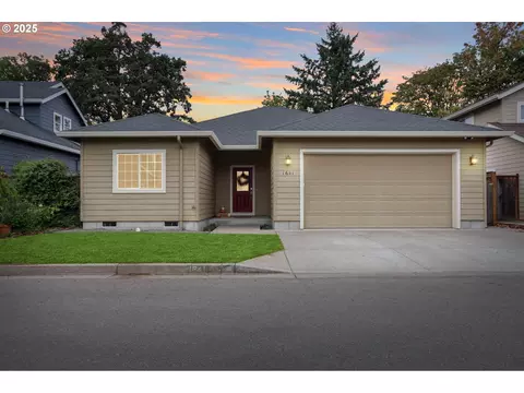 1641 Chasa St, Eugene, OR 97401