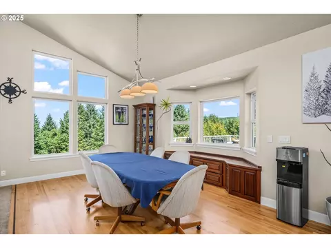 Dining - 27067 Pickens Rd, Eugene, OR 97402 photo 2 of 2