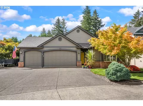 16155 Trail Dr, Oregon City, OR 97045