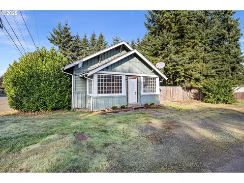 88144 4th St, Veneta, OR 97487