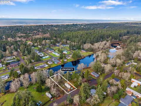 30213 X Pl, Ocean Park, WA 98640