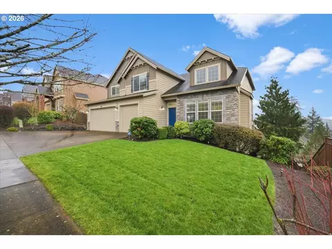 10884 SE Lenore St, Happy Valley, OR 97086