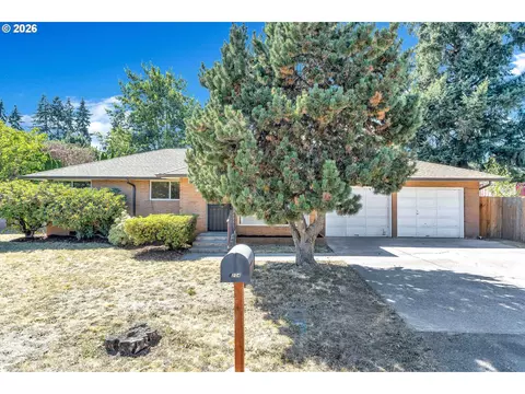 1204 Filbert St, Forest Grove, OR 97116