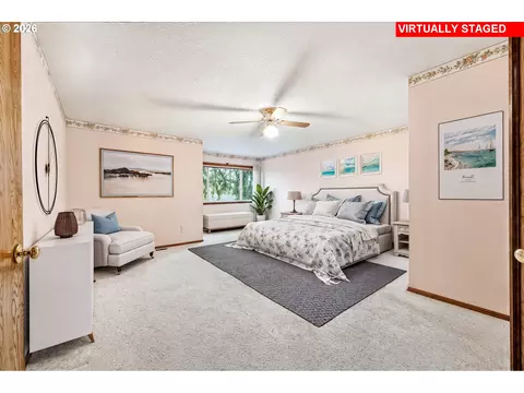 Bedroom - 1326 SE Linden Ct, Gresham, OR 97080 photo 1 of 12
