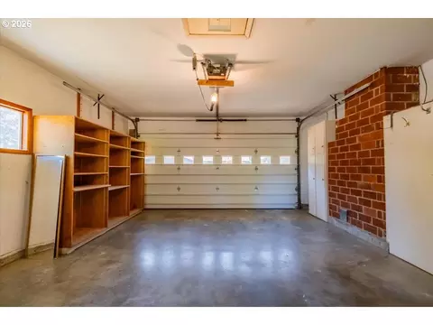 18441 SE Clinton, Gresham, OR 97030 photo 24