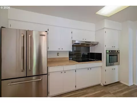 18441 SE Clinton, Gresham, OR 97030 photo 15
