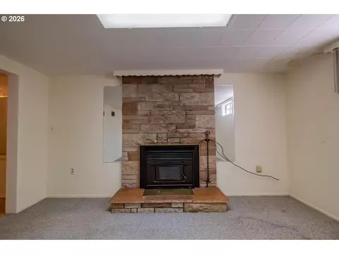 18441 SE Clinton, Gresham, OR 97030 photo 35