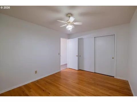 18441 SE Clinton, Gresham, OR 97030 photo 19