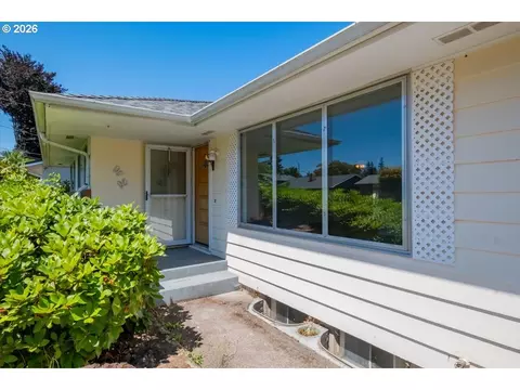 18441 SE Clinton, Gresham, OR 97030 photo 6