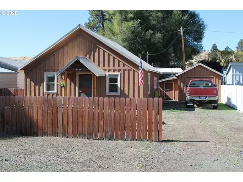 456 N Mchaley St, Prairie City, OR 97869