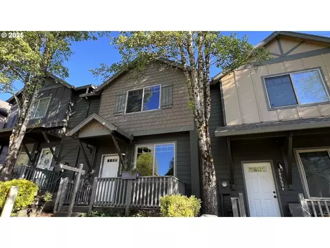 38549 Cascadia Village Dr, Sandy, OR 97055