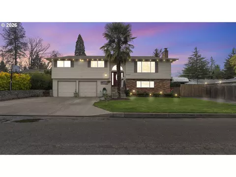 16947 SE Blanton St, Milwaukie, OR 97267