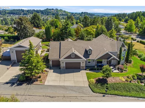 13306 SE Kanne Rd, Happy Valley, OR 97086