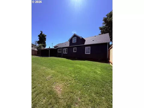 Exterior - 775 Howard Ave, Eugene, OR 97404 photo 10 of 11