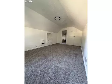 Bedroom - 775 Howard Ave, Eugene, OR 97404 photo 6 of 6