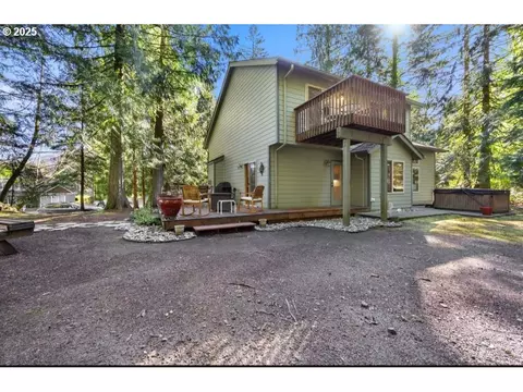 25333 E Trevino Pl, Welches, OR 97067