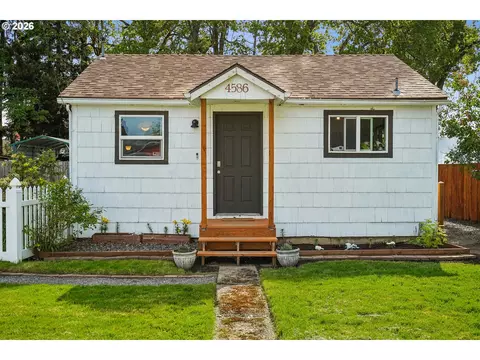 4586 Reimann St NE, Salem, OR 97305