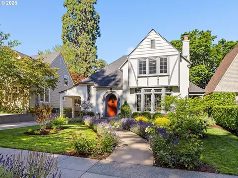 3020 NE Alameda Ter, Portland, OR 97212