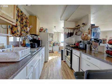 80165 Ridgetop Rd, Dufur, OR 97021 photo 16