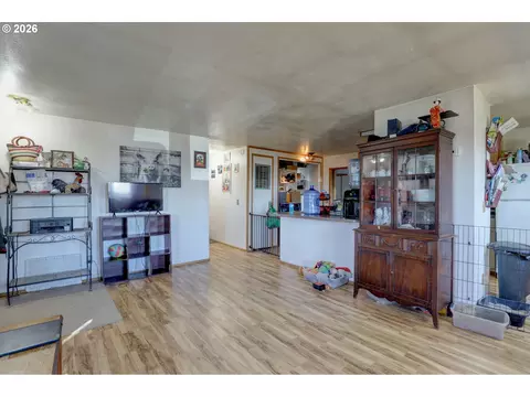 80165 Ridgetop Rd, Dufur, OR 97021 photo 9