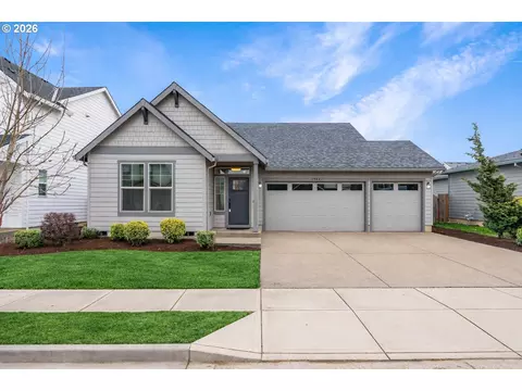 1254 Daylily St, Woodburn, OR 97071
