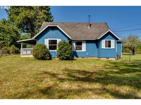87426 Territorial Hwy, Veneta, OR 97487