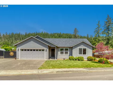 1545 E Fourth Ave, Sutherlin, OR 97479
