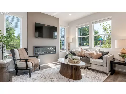 Living - 3416 SW Royal Ave, Gresham, OR 97080 photo 1 of 1