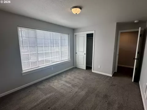 Bedroom - 374 Nursery Ct, Eugene, OR 97402 photo 1 of 6