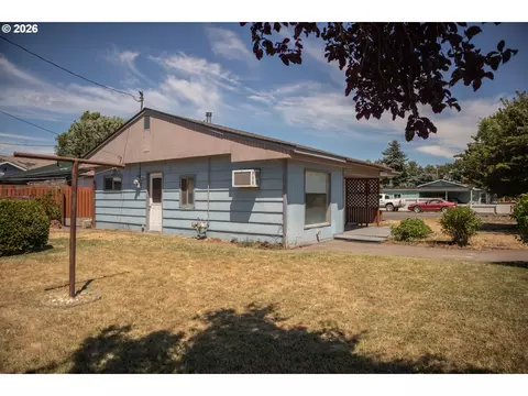 Exterior - 905 Chenoweth Loop, The Dalles, OR 97058 photo 1 of 1