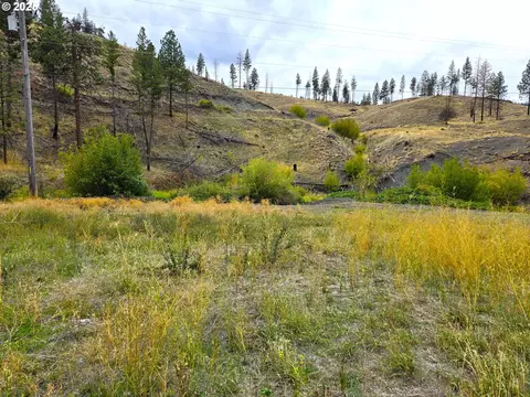 25920 Hwy 395 S, Canyon City, OR 97820
