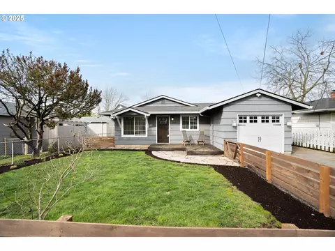 4227 SE 75th Ave, Portland, OR 97206