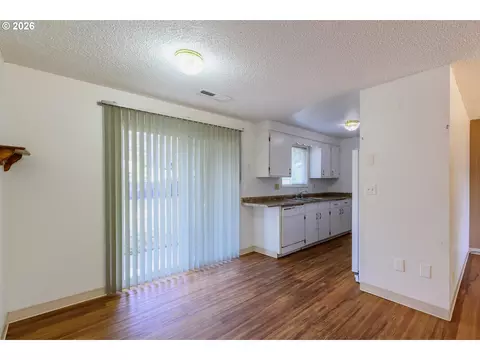 Living - 165 E Rosewood Ave, Eugene, OR 97404 photo 4 of 5
