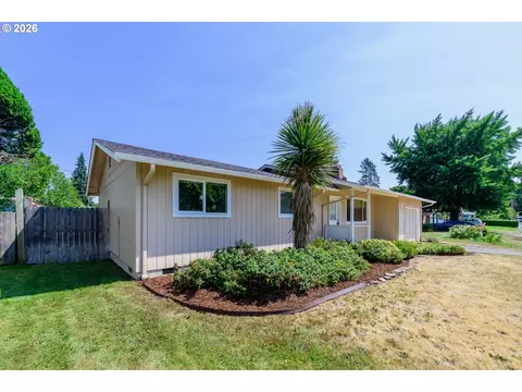 Exterior - 165 E Rosewood Ave, Eugene, OR 97404 photo 1 of 5