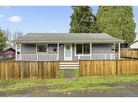 1401 Pierce St, Oregon City, OR 97045