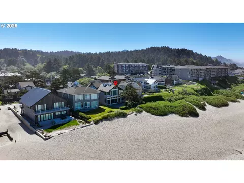 1360 Pacific St, Cannon Beach, OR 97110
