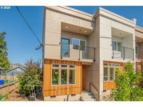 6810 NE 6th Ave, Portland, OR 97211