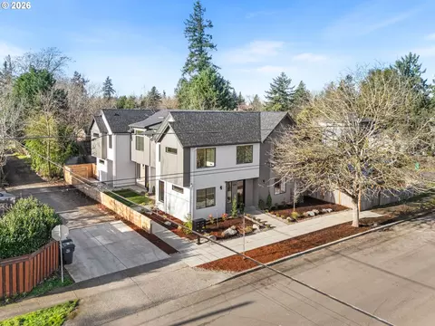 5941 SE 60th Ave, Portland, OR 97206