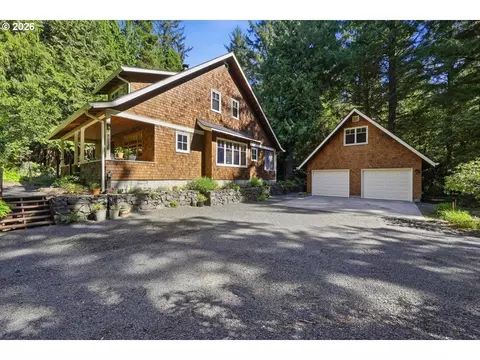 83130 S Pioneer Rd, Florence, OR 97439